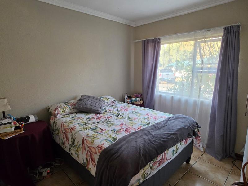 2 Bedroom Property for Sale in Roodia Free State